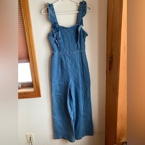 Urban Outfitters BDG Emmy Stretch Ruffle Denim Jumpsuit in Sz Small